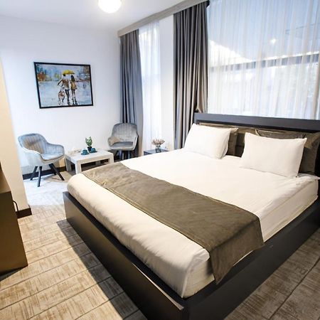 The Phoenix Boutique Hotel Ереван Экстерьер фото