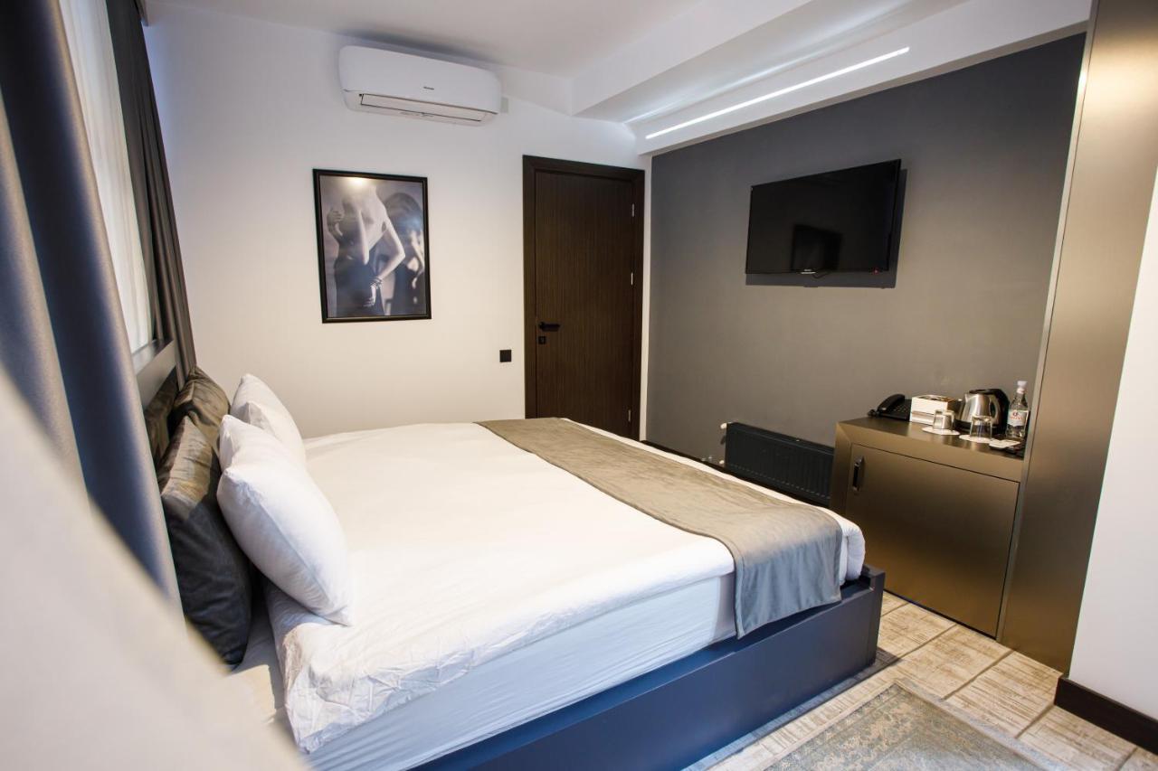 The Phoenix Boutique Hotel Ереван Экстерьер фото