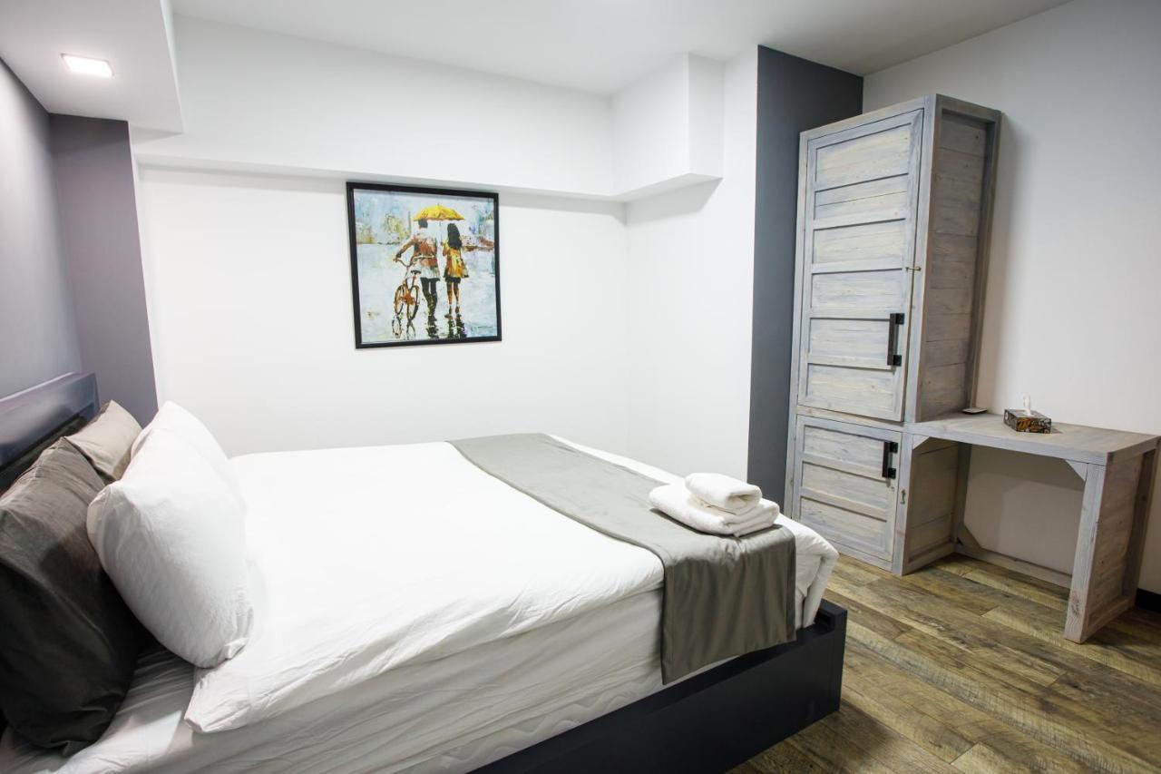 The Phoenix Boutique Hotel Ереван Экстерьер фото